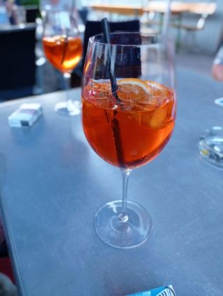 Na doma i do firmy, dopřejte si krásné a nerozbitné sklenice, které rozzáří váš stůl. I Vám dodáme krásné originální...