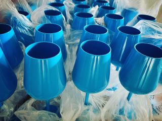 Na doma i do firmy, dopřejte si krásné a nerozbitné sklenice, které rozzáří váš stůl. I Vám dodáme krásné originální...