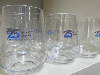 A jaké krásné sklenice dodáme Vám? Napište si o cenu s logem či bez: info@nerozbitnesklenice.cz Krasa a elegance + Klid a...