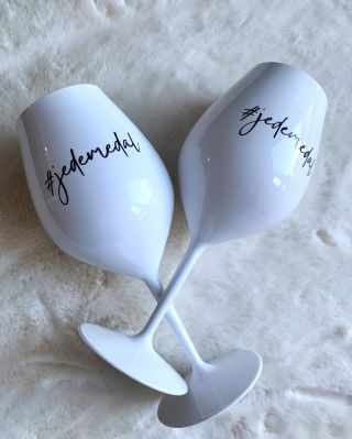 Klid, pohoda a bezpečí. Na doma i do firmy. Vyber si balení, které ti sedí nejvíc — 6, 12 nebo rovnou 100 kusů. Už žádné...