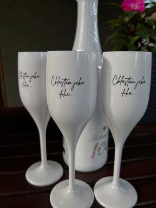 Klid, pohoda a bezpečí. Na doma i do firmy. Vyber si 2 kusy, 6 12, nebo rovnou 100 kusů. Jsme tu pro vás....