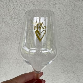 Klid, pohoda a hlavně bezpečí. Na doma i do firmy. Potřebuješ 2 kusy, 6, 12, nebo rovnou 100 kusů… Jsme tu pro vás....