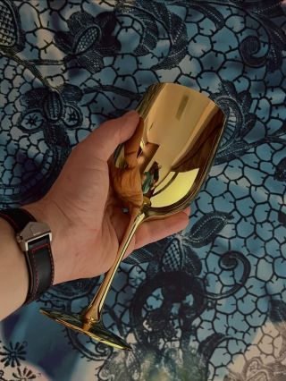 A jaké krásné sklenice vyrobíme Vám? Krása, elegance, klid, pohoda a hlavně bezpečí www.nerozbitnesklenice.cz